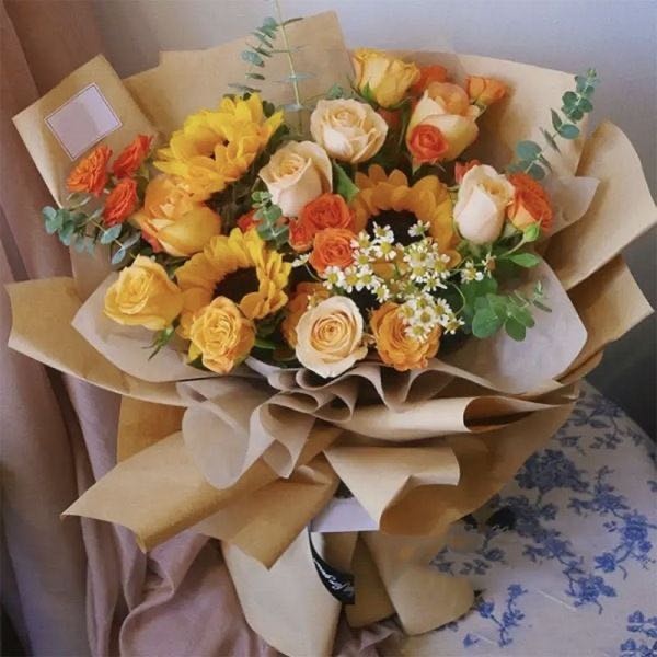 萌萌花语(汇富中心店)