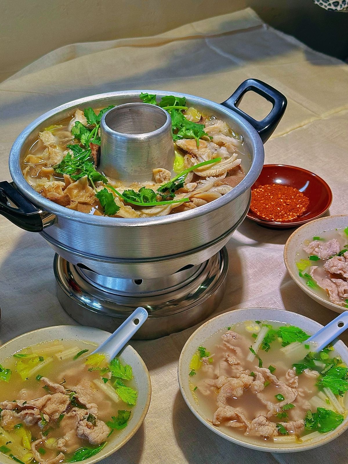 渝理自助火锅城·重庆老火锅