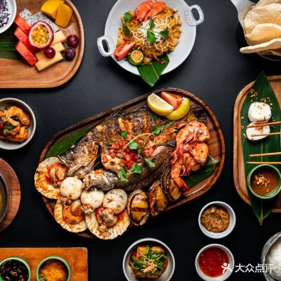 三亚艾迪逊酒店·海滩烧烤BARBACOA·现场乐队·浪漫晚餐·烧烤海鲜
