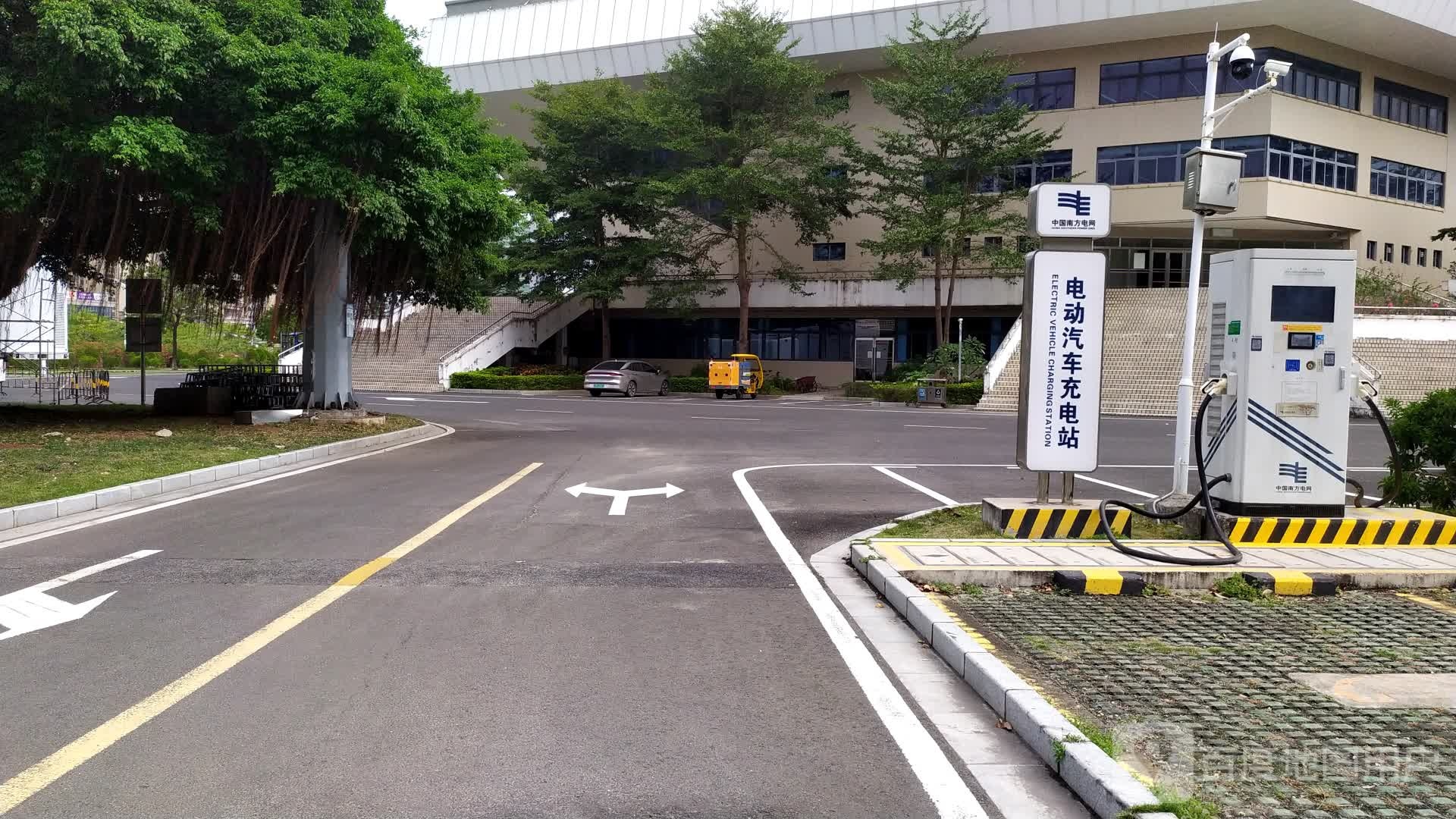 南方电网充电站(湛江市体育中心公共站)