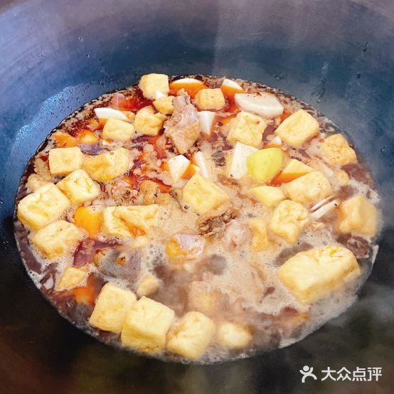 农家乐柴火鸡
