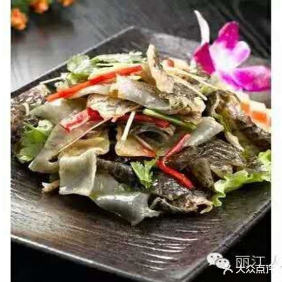 丽江人家斑鱼火锅(工农北路店)