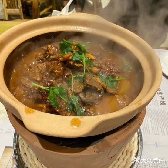 地摊打边广式街头火锅
