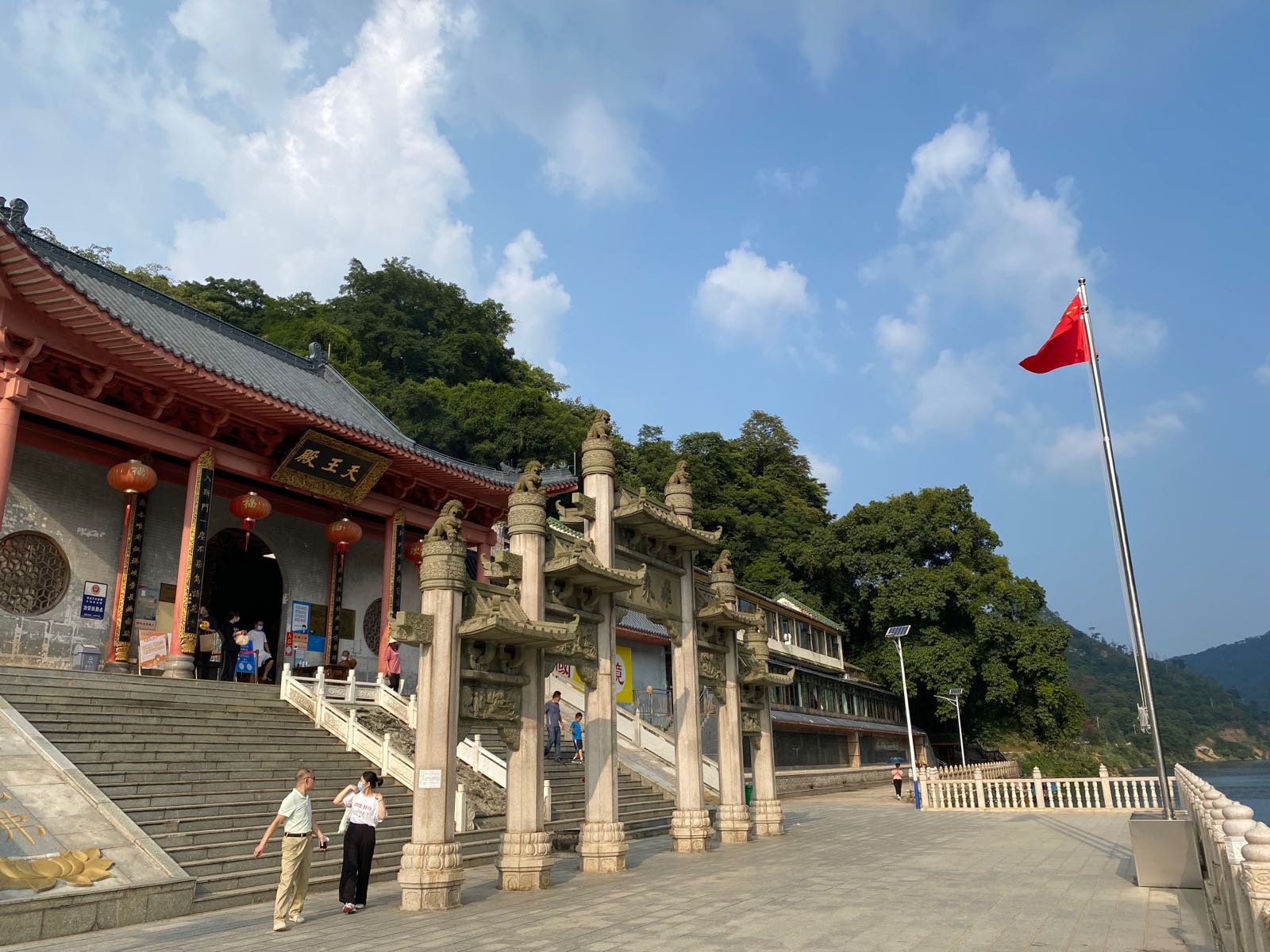 飞来寺