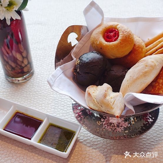 北京金融街丽思卡尔顿酒店·意味轩Cepe