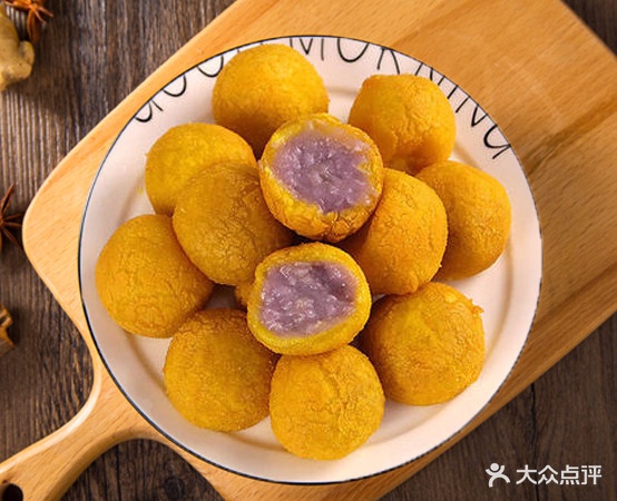 橡雨手工披萨(贺龙店)