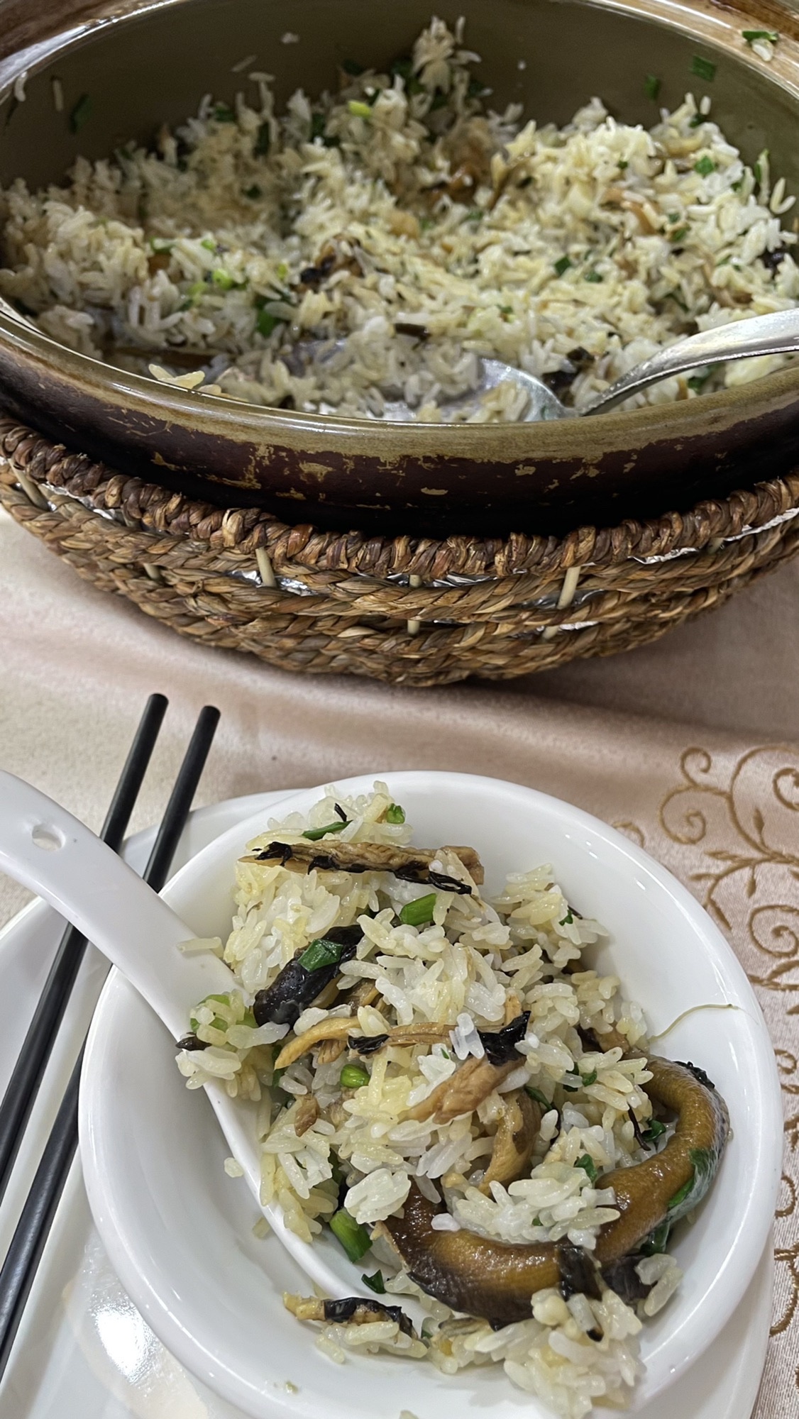 满登登·顺德特色菜·黄鳝煲仔饭