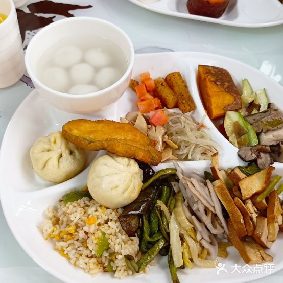 圣水寺素食自助餐厅