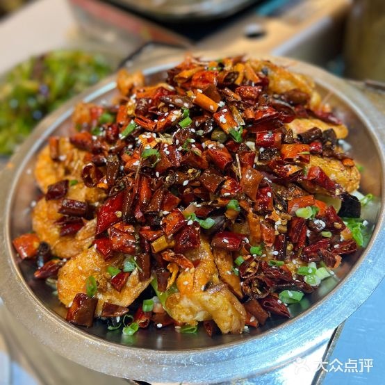 九段烧传统中果菜(雄鹰街店)