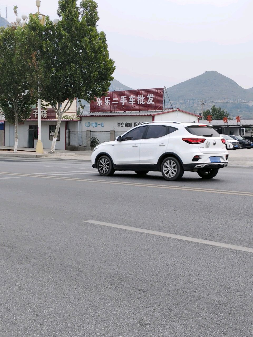 乐乐二手车批发