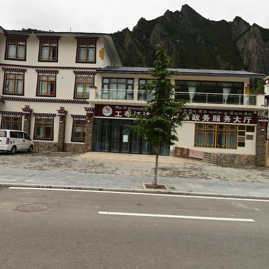 巴河镇人民政府