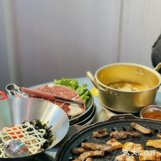 久岚食堂·市井烧肉·烤牛肠·小火锅