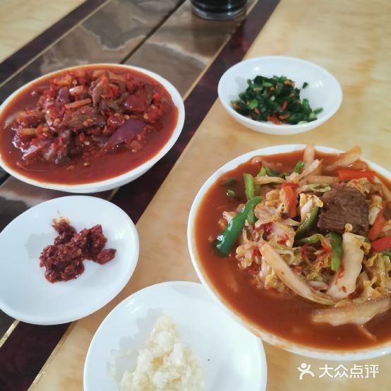 发发特色半面馆(宏远小区店)