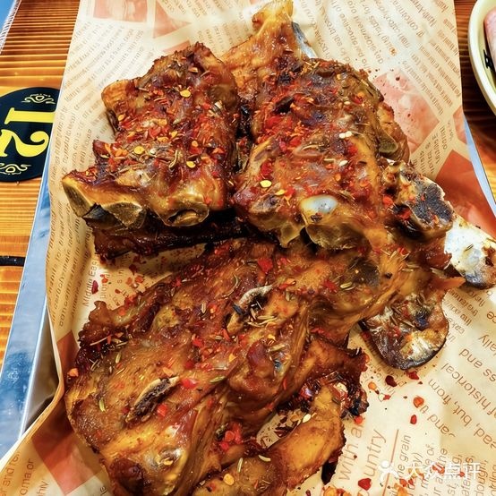 可喜烤骨头火锅自助