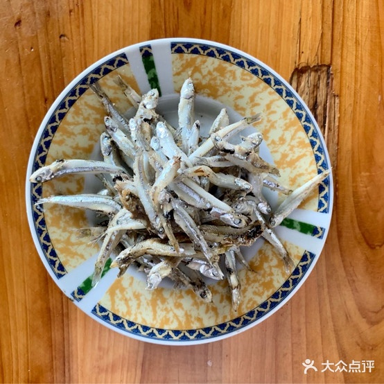 鲜鱼汤猪脚饭店(车站店)