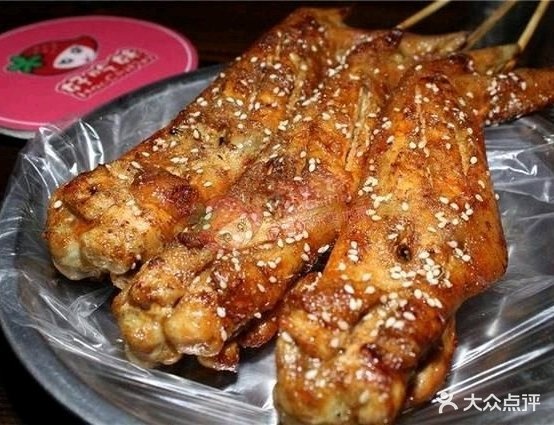 四季印象·烤鱼·烧烤·烧鸡·小炒(光华北路店)