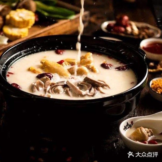 粤海猪肚鸡(珊瑚汇店)