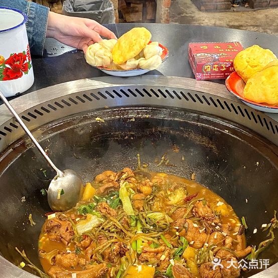 咱嘎子铁锅炖(物资大厦店)