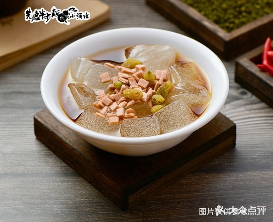 先启半步癫小酒馆(建湖宝龙店)