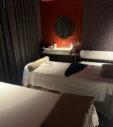 樱花·艳舞瑜伽养生SPA(成都店)