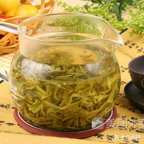 东北木火铁锅炖鱼村(古县店)