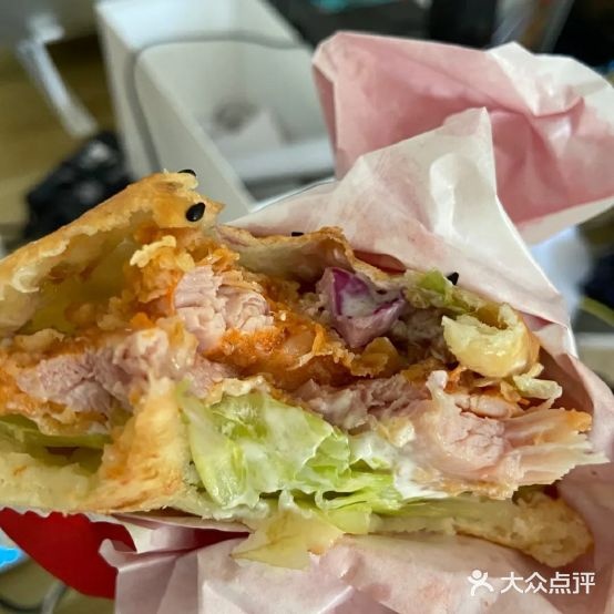 塔汩汀斯偿畚中国汉堡(巴黎时尚街店)