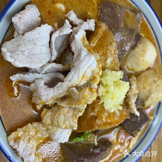 扬名小站·卤肉饭·沙茶面(曾厝垵店)