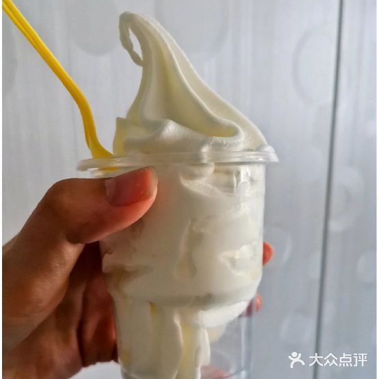 怀念夏天冰激凌店