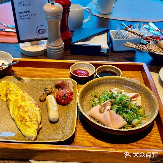 平湖卓越铂尔曼九点-越·咖啡自助餐厅