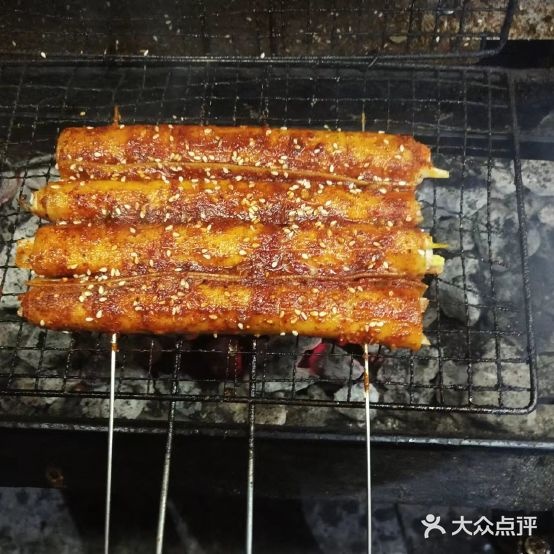 岁月琪媛东北烧烤