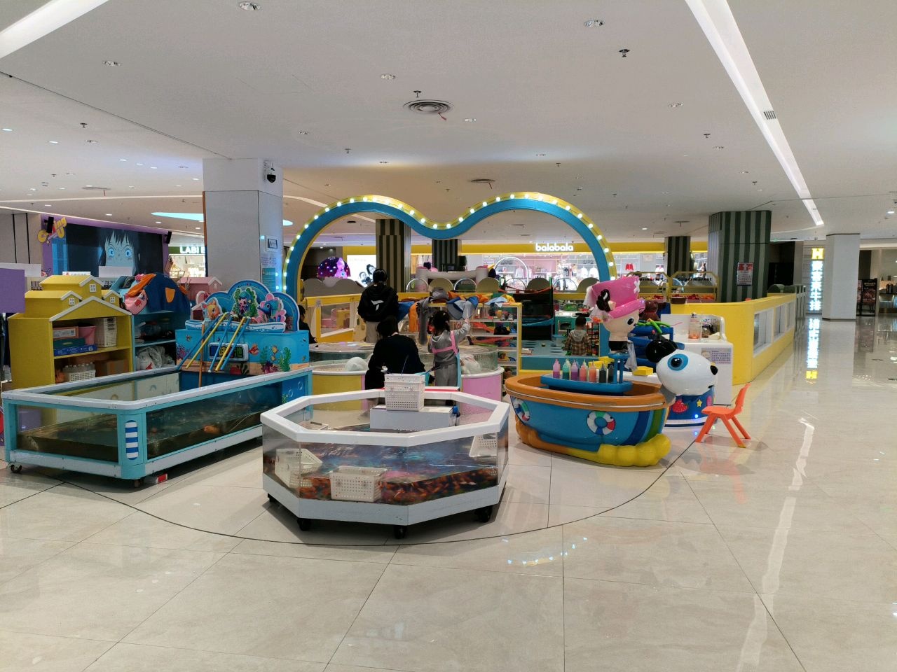 乐淘淘亲子游乐园(宝安天虹购物中心店)