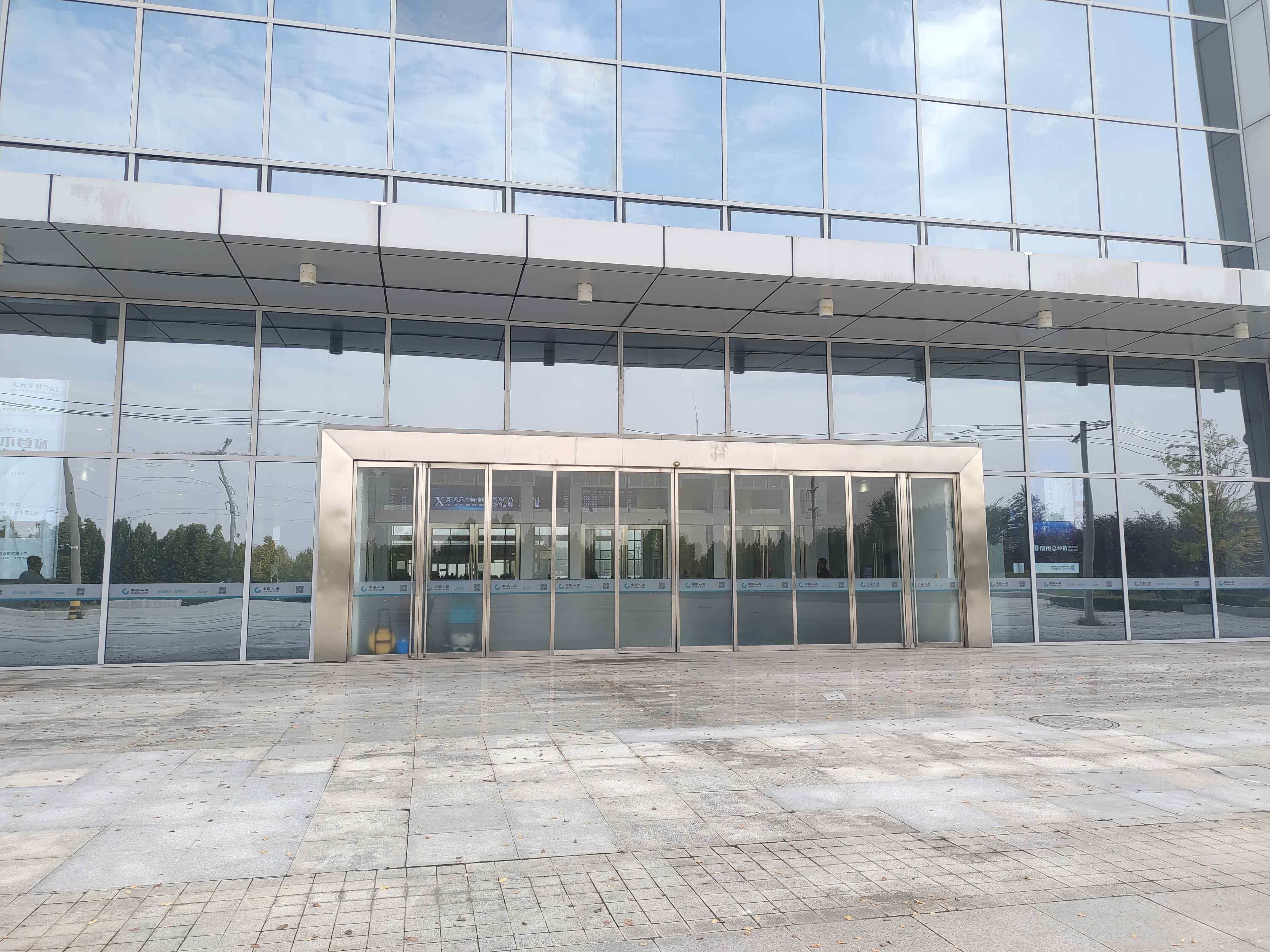 渭南北站-北进站口