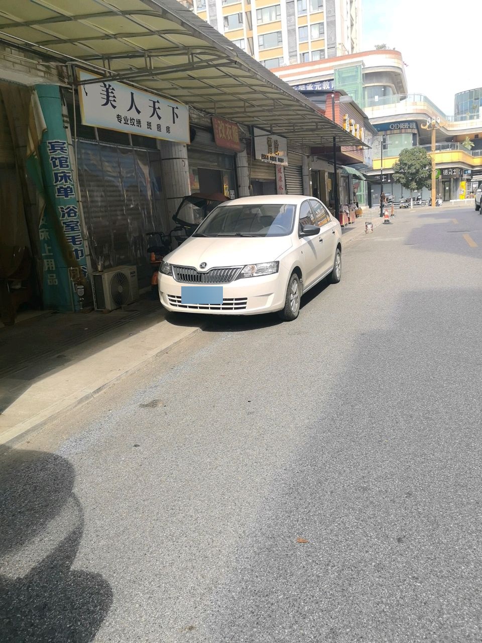 美人天下专业纹绣斑痘痣