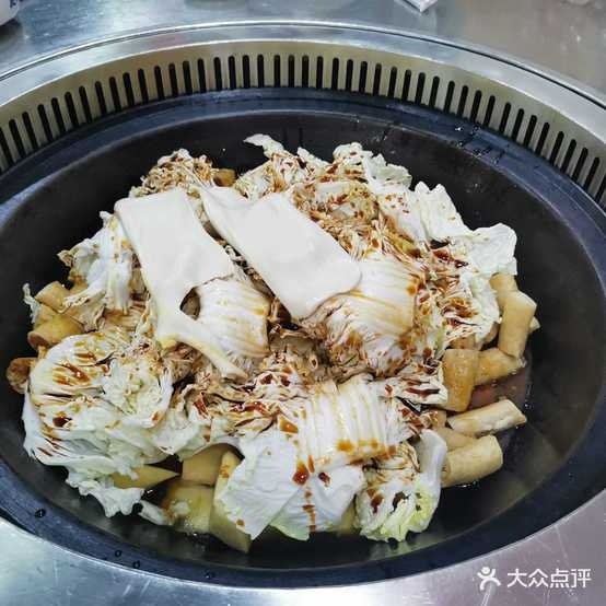 屯大拿农家土锅炖(邯郸店)