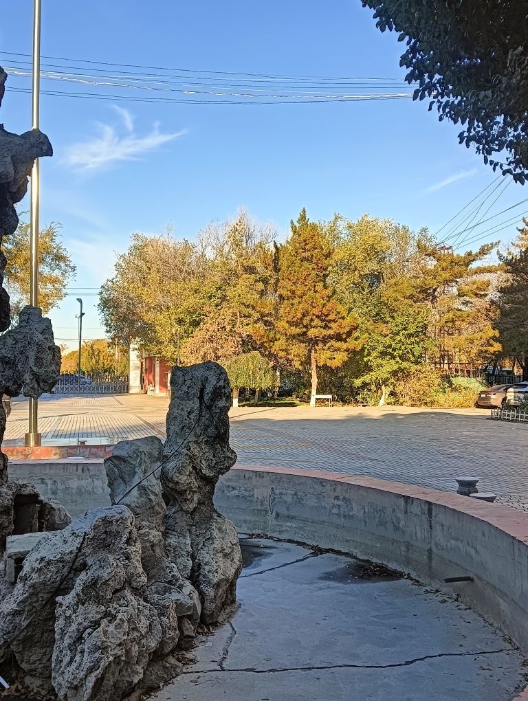 新疆农业职业技术学院(屯河校区)