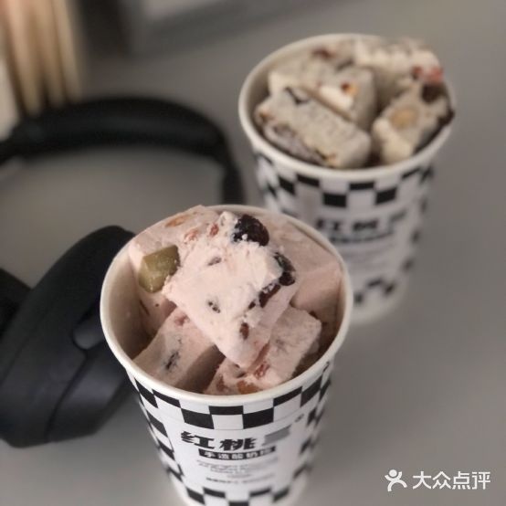 红桃三手造牛(青岛金狮广场店)