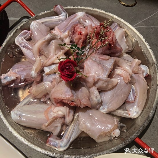 田蜜蜜火锅里·牛蛙火锅