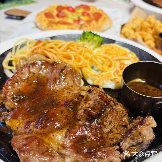 黑钻·山姆大叔牛排披萨(砀山万达店)
