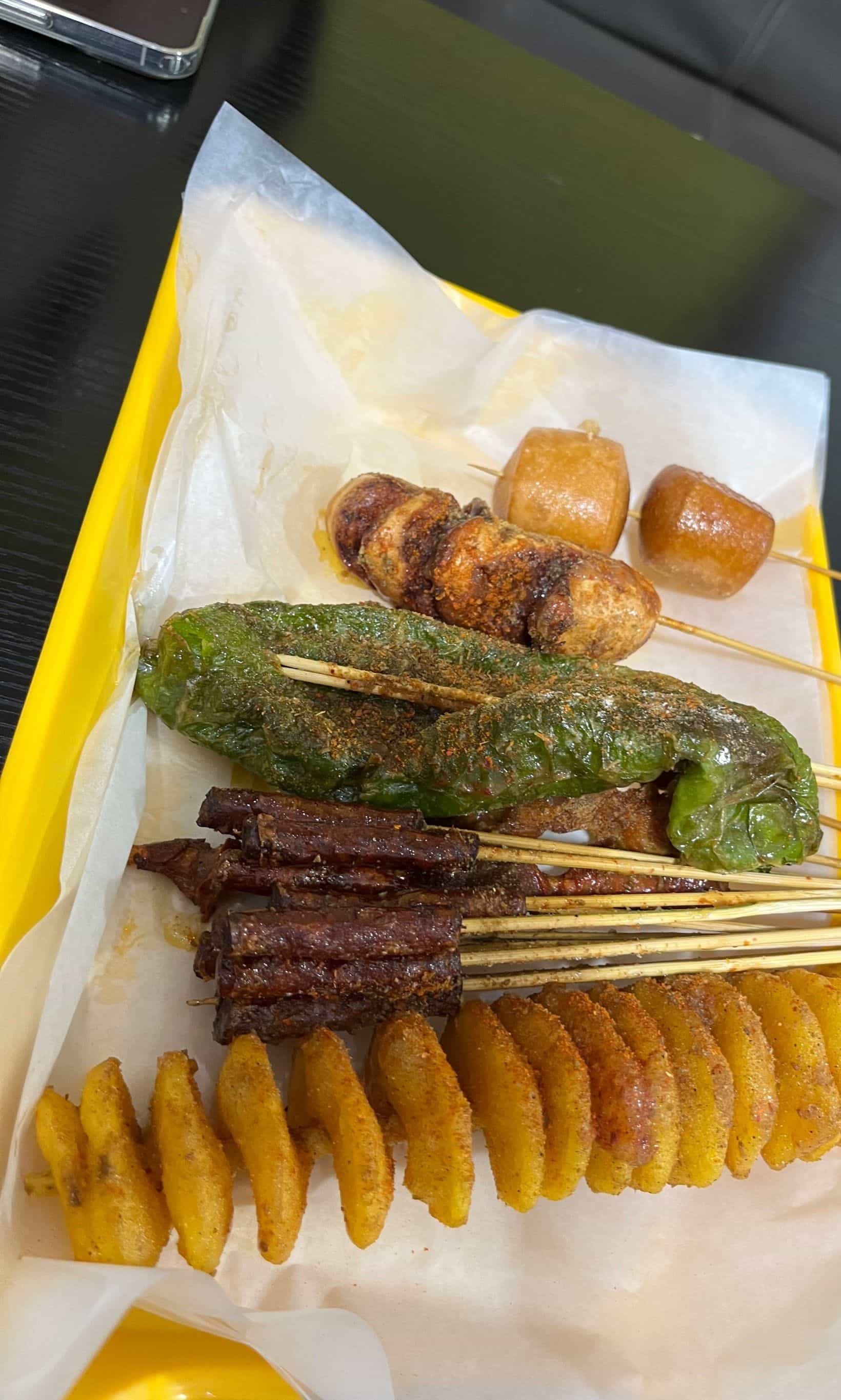 小白炸串(建设南大街店)