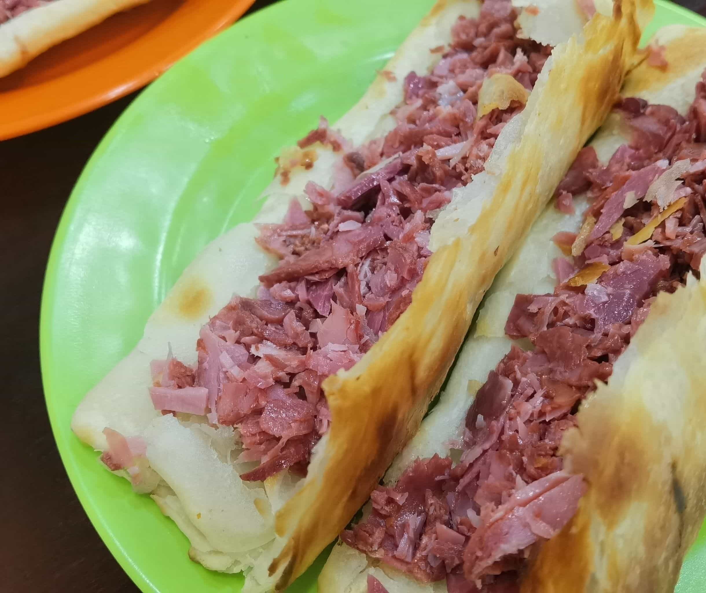 长寿轩驴肉火烧(二小店)