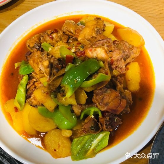 三山两盆西域风情主题餐厅(浦东店)