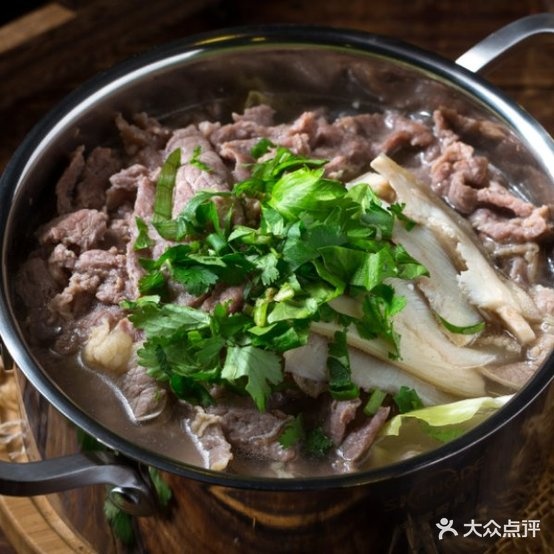 杨三娘乐山翘脚牛肉(天津首店)