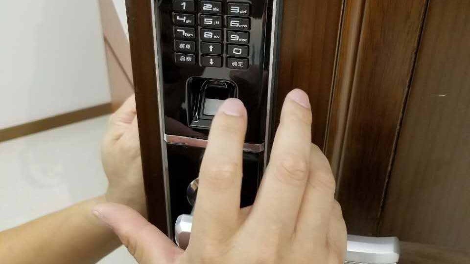 建雄开锁换锁