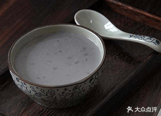 八月美食小馆(植物园店)