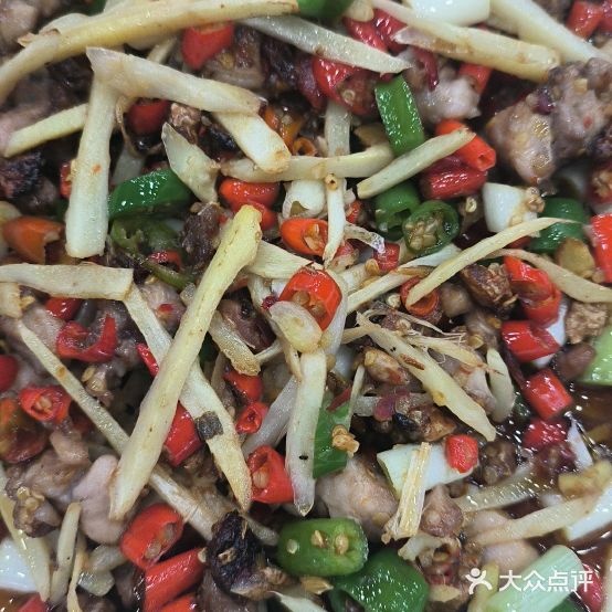肆三尾啮样菜(高新店)