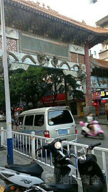 广西壮族自治区桂林市象山区银锭路271号