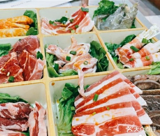 九阪居精致自主烤肉(泰兴万达店)