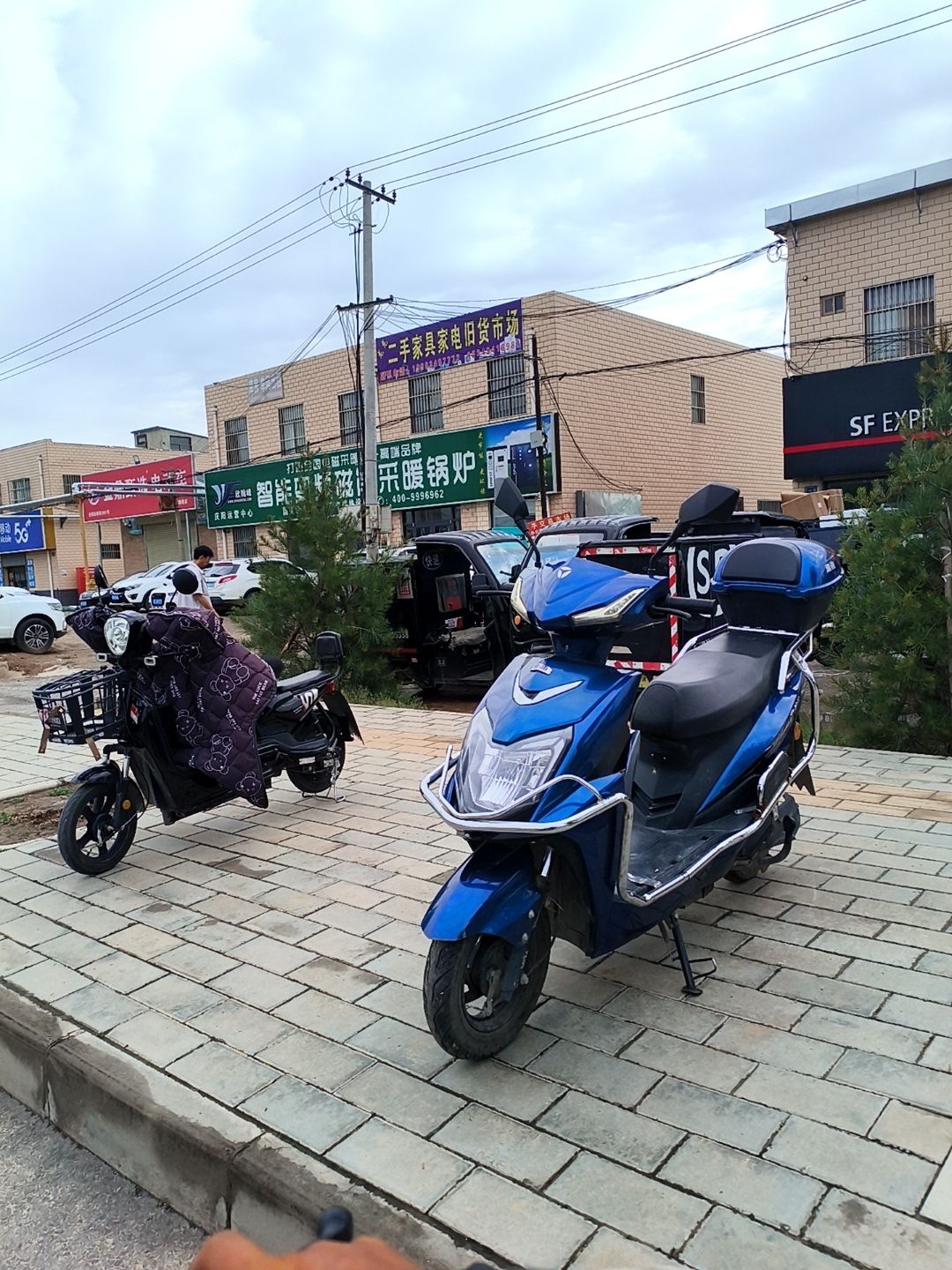 亮亮二手家具家电酒店用品回收销售