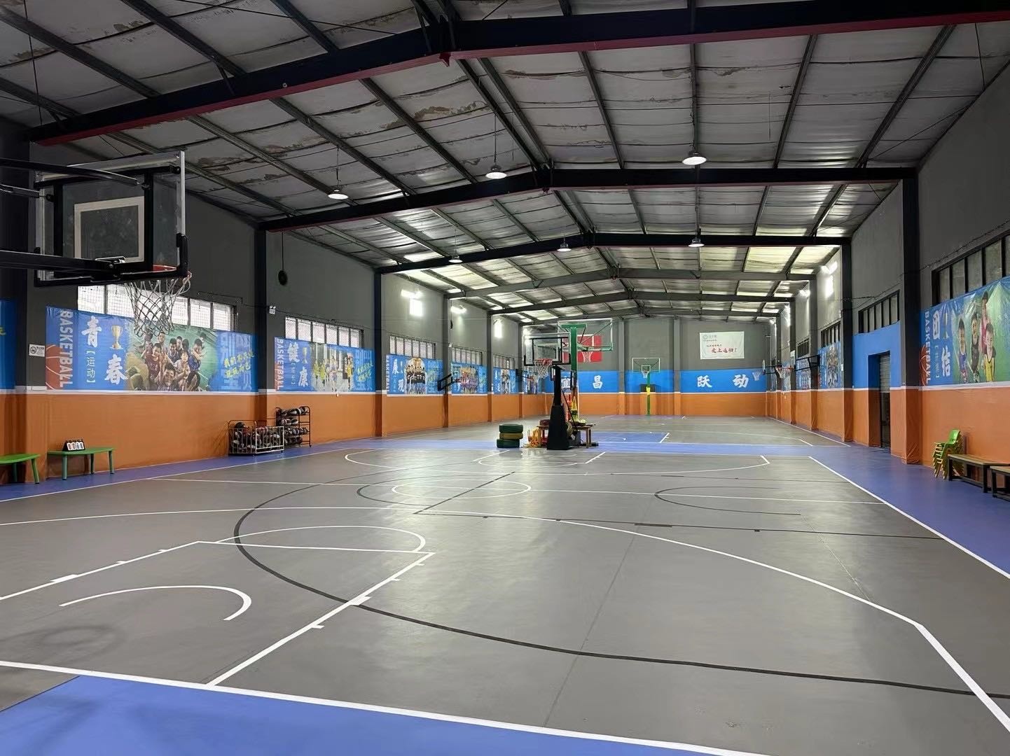 跃动篮球运动馆(夷陵区绿环市场校区)