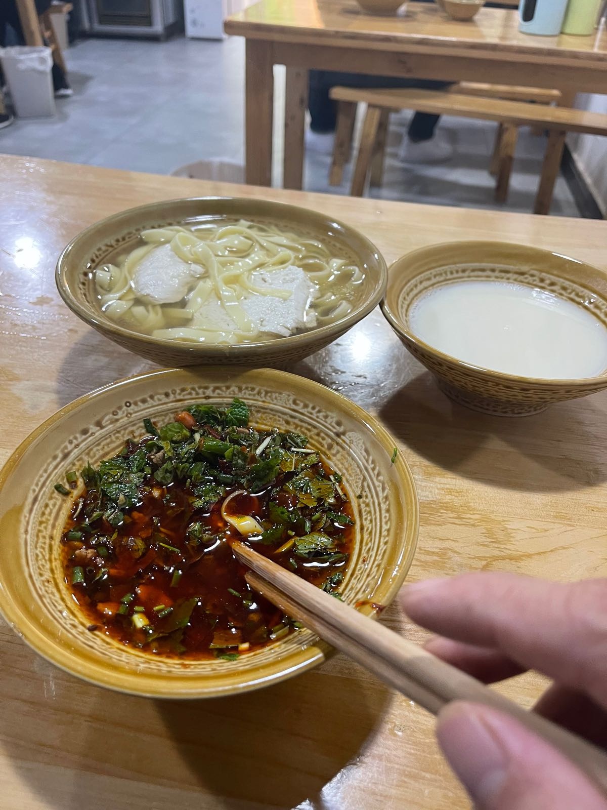 遵义冯家豆花面馆(方圆荟·日月星购物广场店)